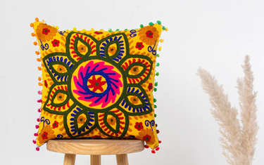 DMAASA’s Top Amazing decorative items for the living room 
