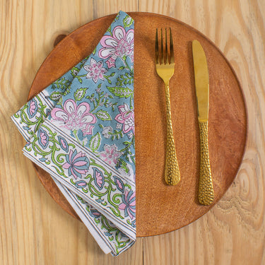 Affordable Luxury Gifts For Her Block Floral Print Table Cloth & Six Cotton Napkins