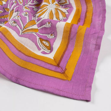 Soft Handcrafted Neck Artisan Floral Cotton