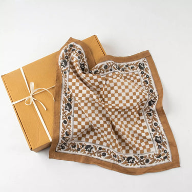 Beautiful Vintage Floral Checkered 