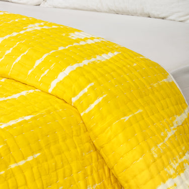 Best Winter Blanket Yellow Tie Dye Soft Cotton Kantha Quilt