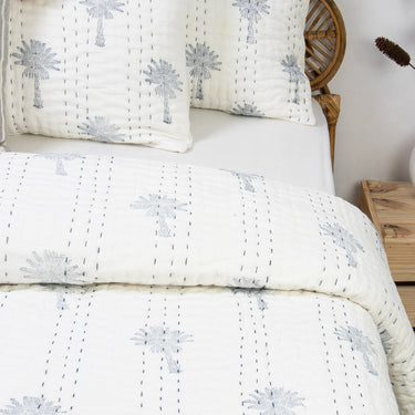 Blue Palm Print Best Blanket For Winter