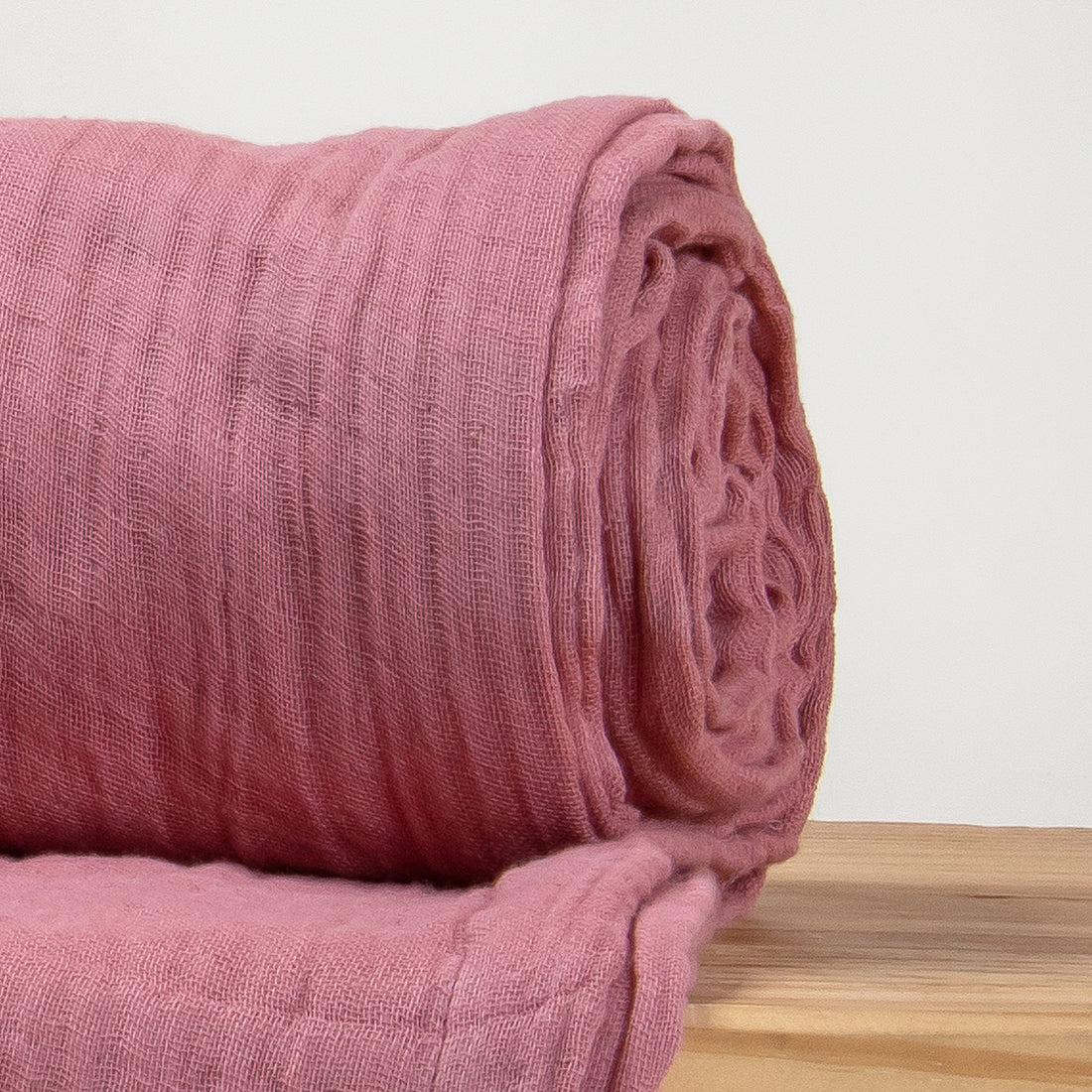 Breathable Organic Gauze Throw Blanket for Sofa Decor