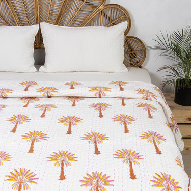 Popular Palm Tree Printed Soft Kantha Blankets Quilts