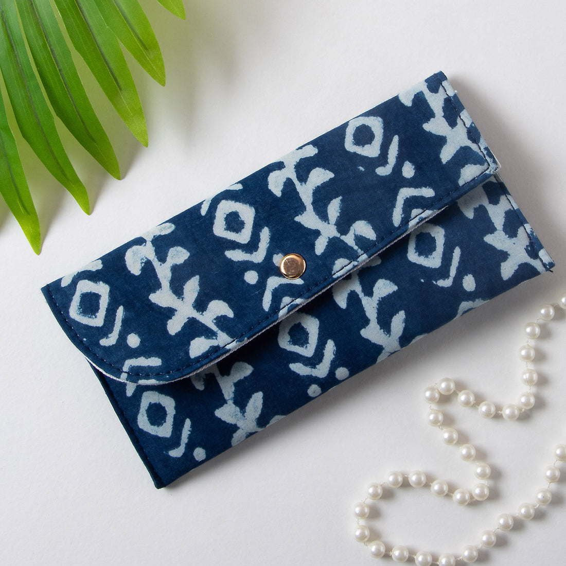 Beautiful Clutches For Daily Use