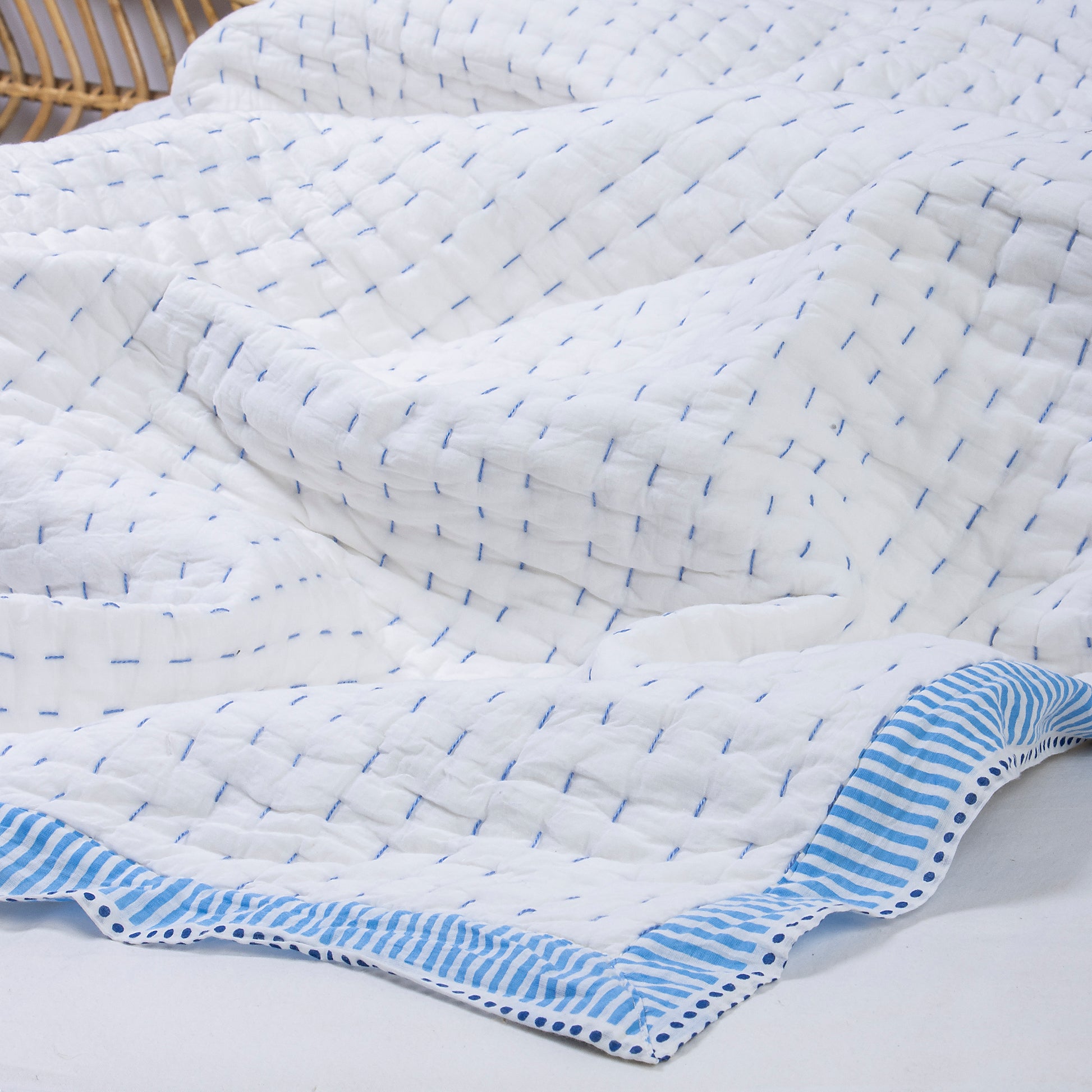 Handmade Solid White Cotton Reversible Kantha Bed Quilts