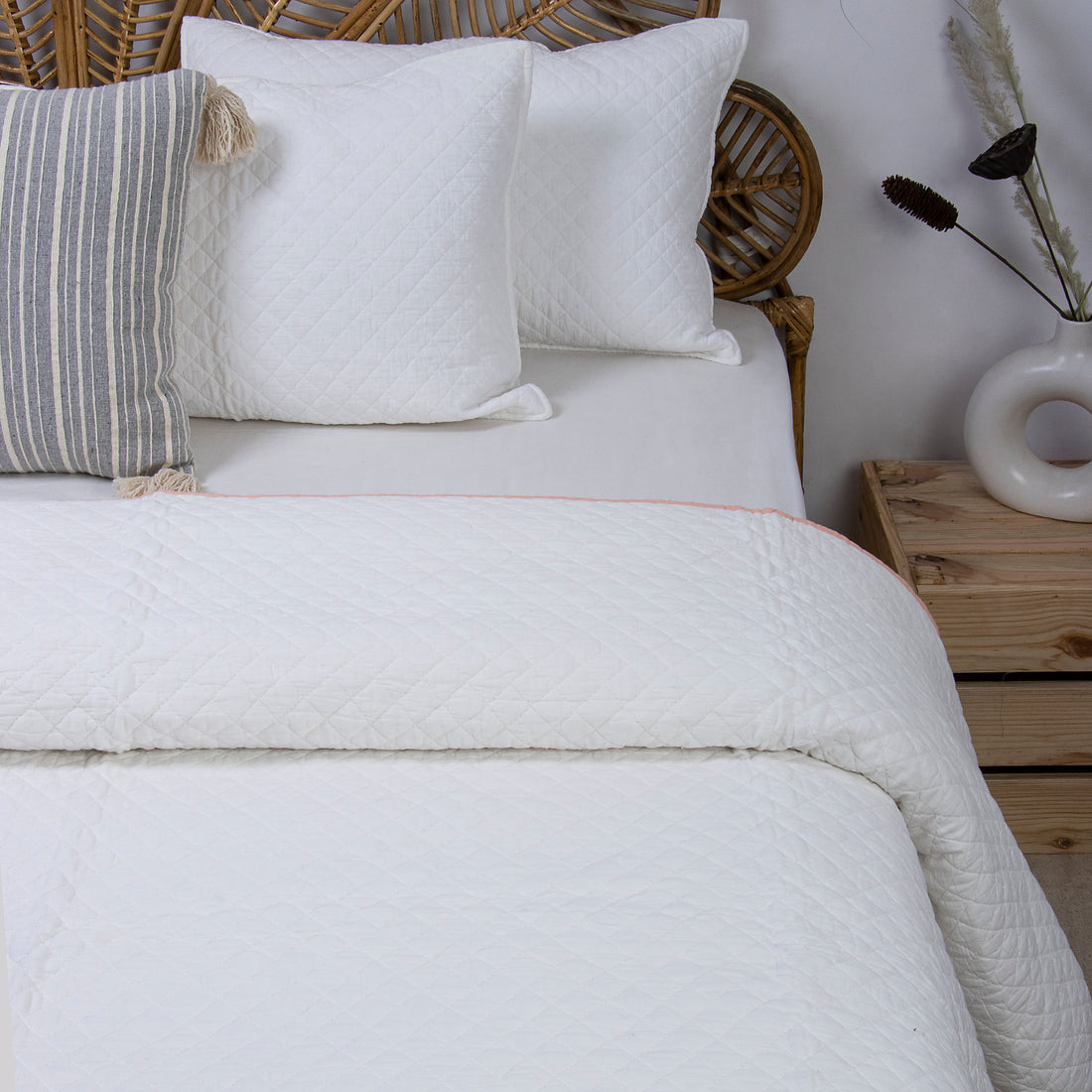 Cotton White Stipes Jaipuri Quilted Bedspreads