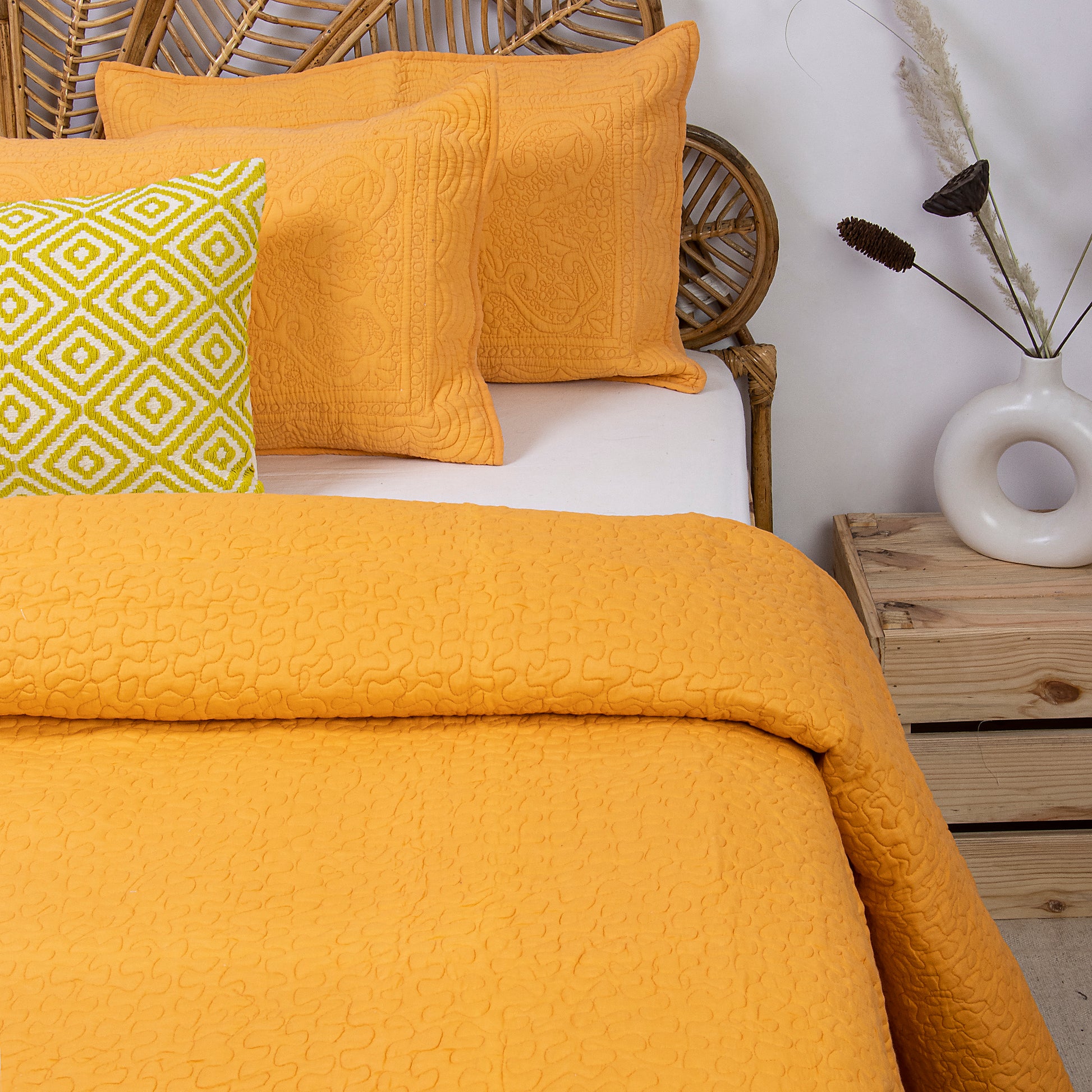 Yellow Luxury Pure Cotton Solid Quilt Bedding Sets Online