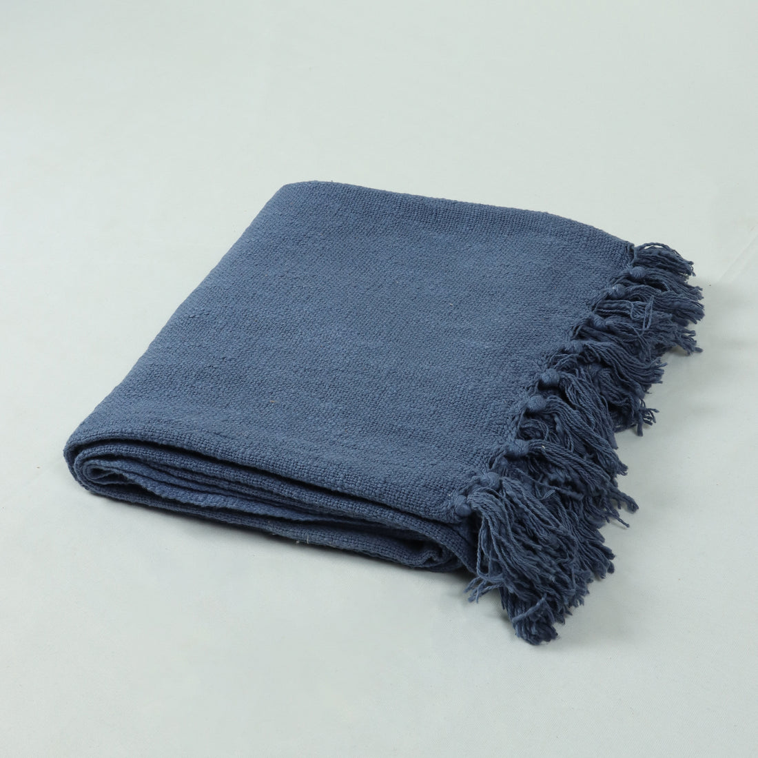 Blue Cotton Solid Blanket Throws Online
