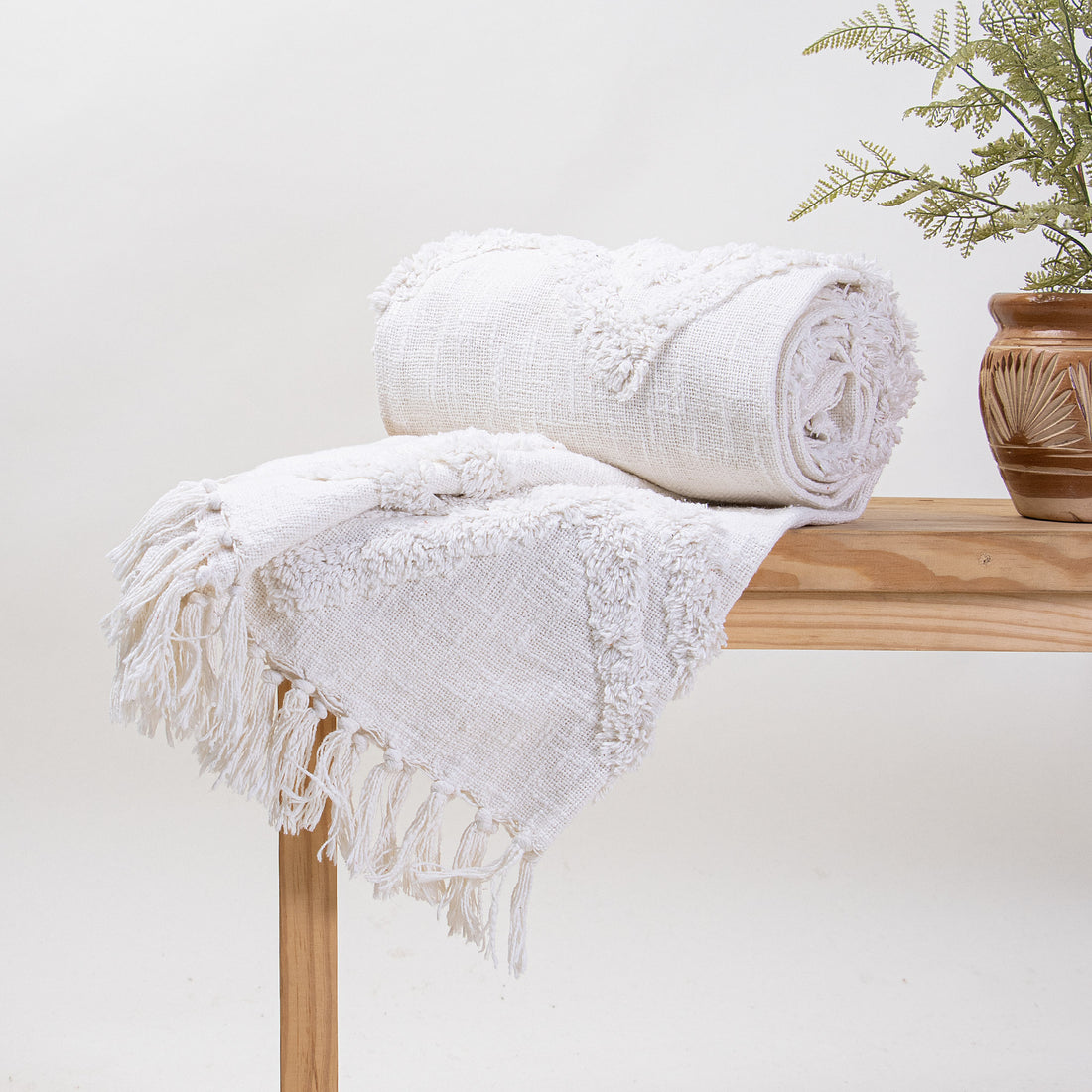 White Tufted Throw Blankets For Couch Decor