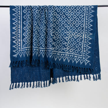 Blue Geometrical Print Cotton Couch Throws For Home Decor