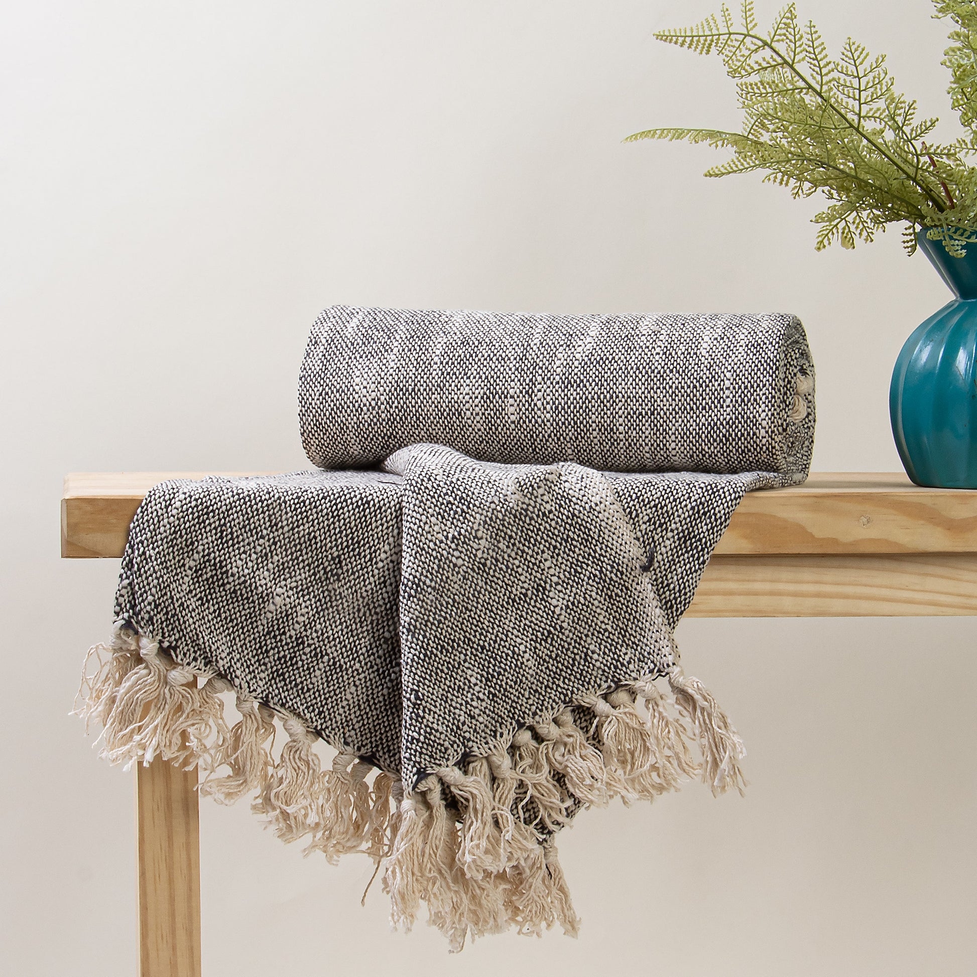 Luxury Soft Tufted Throw Cotton