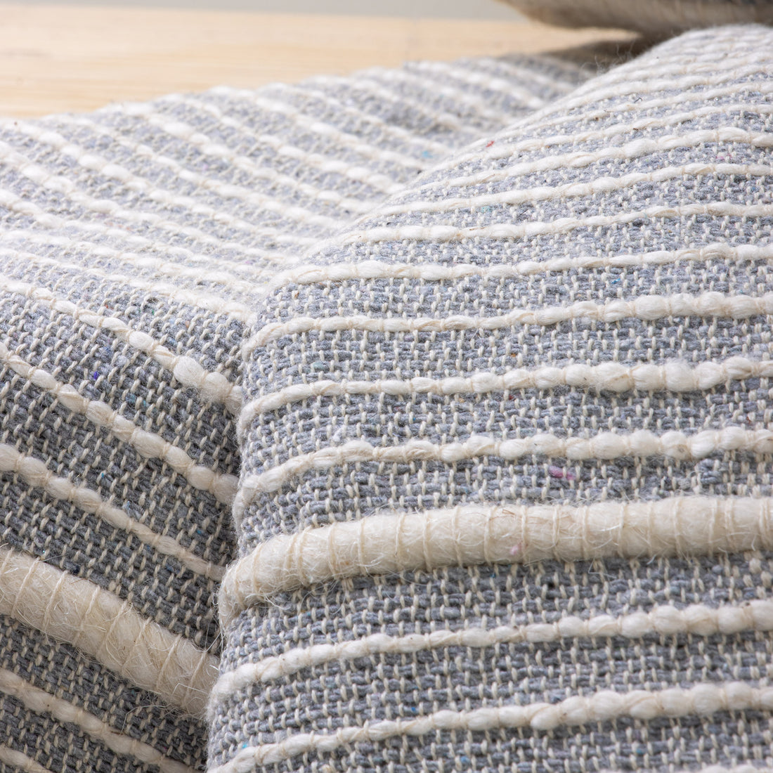 Handmade Soft Cotton Tufted Throw Blanket Online