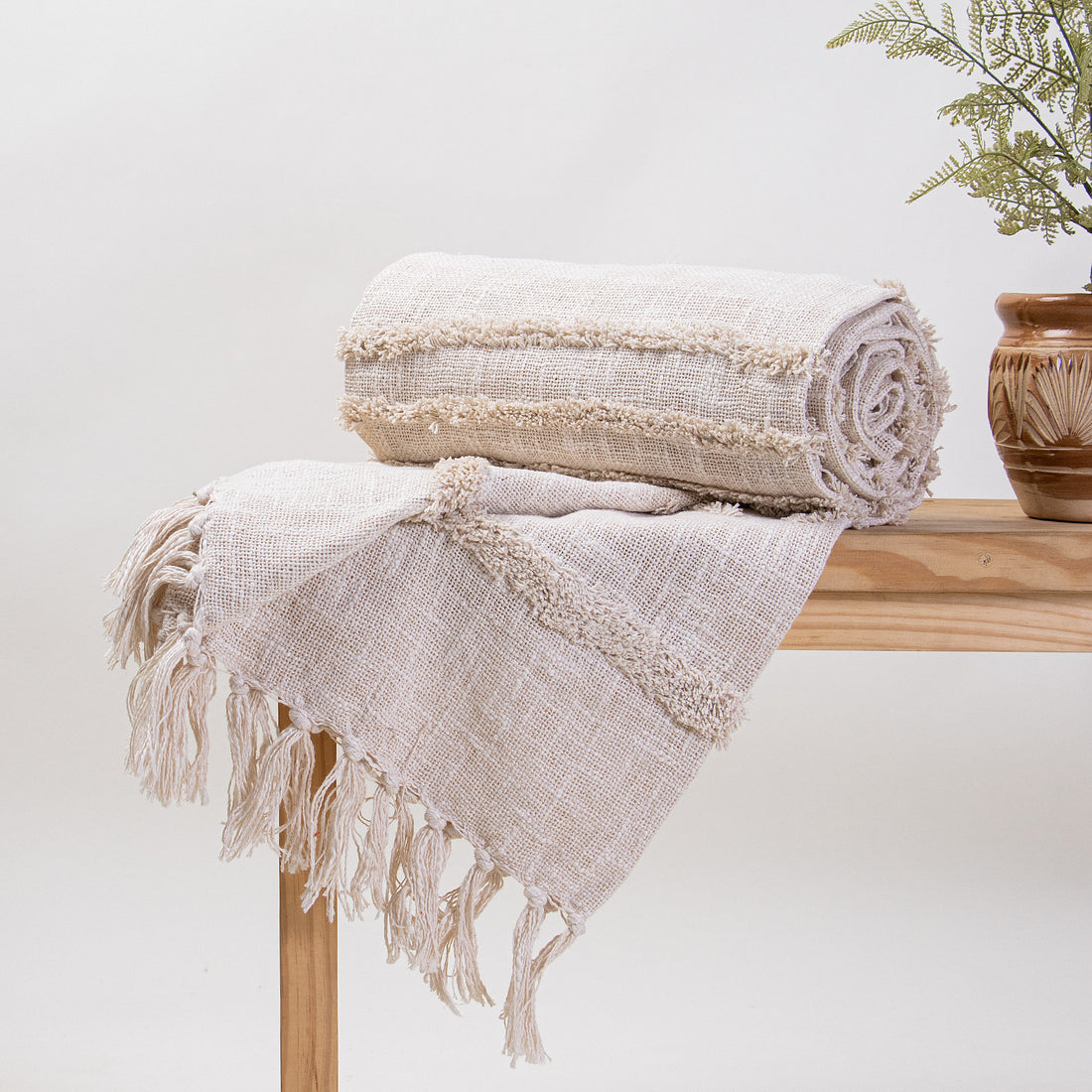 Handmade Super Soft Tufted Throw Blanket For Home Decor