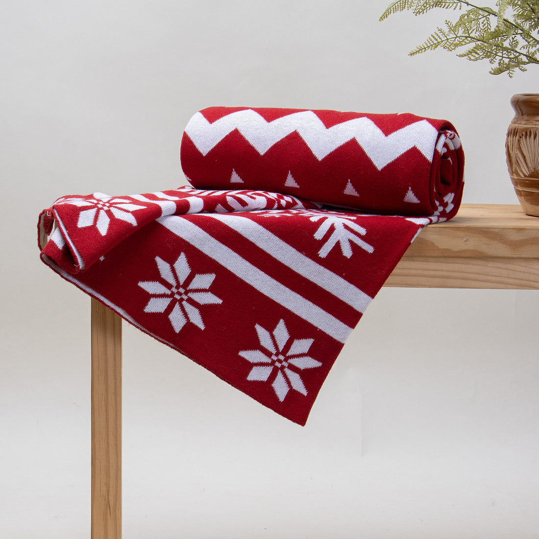 Red Cotton Handmade Knitted Blanket Throw Online
