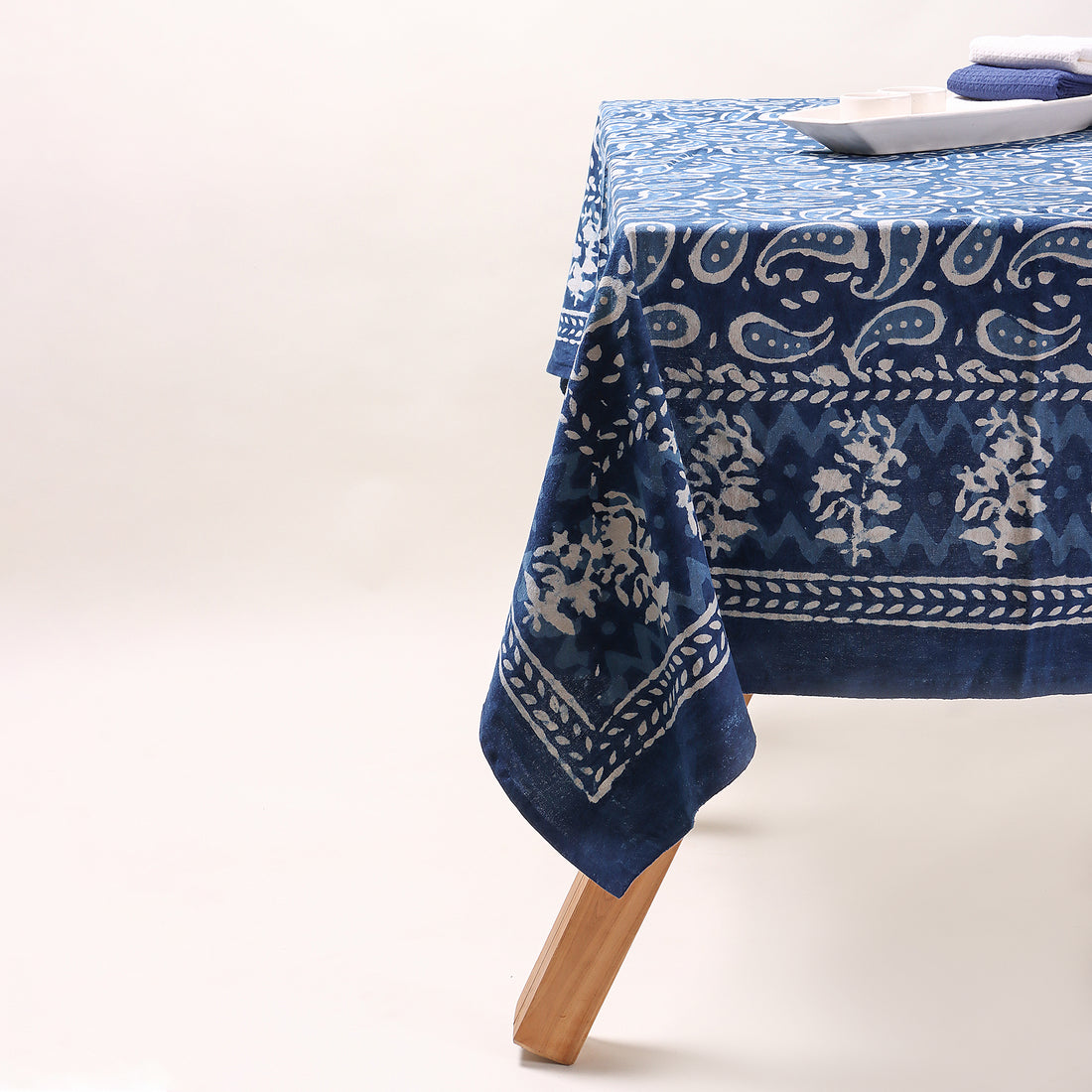 Beautiful Blue Table Cloth Online