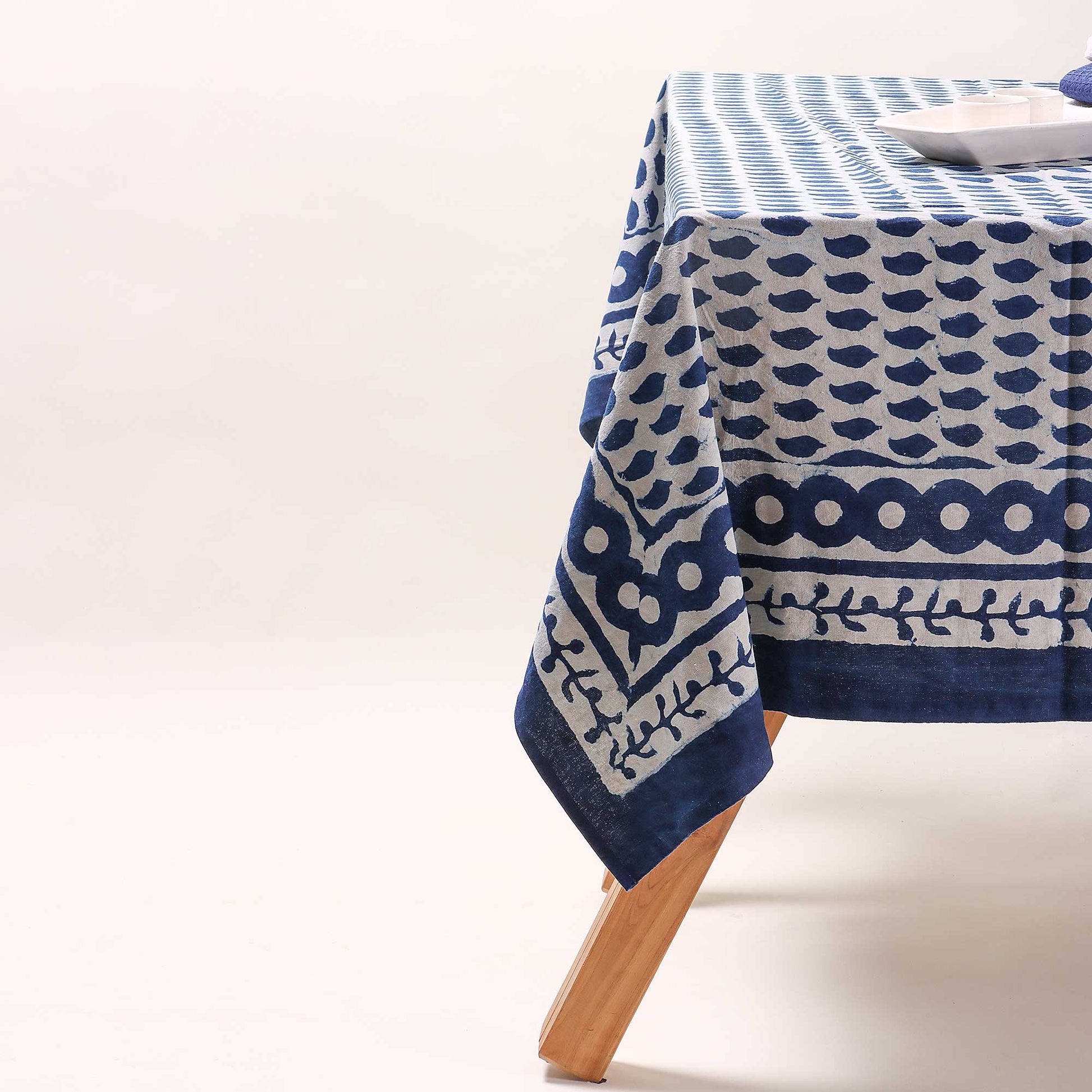 block leaf print cotton top dining table cloth design online