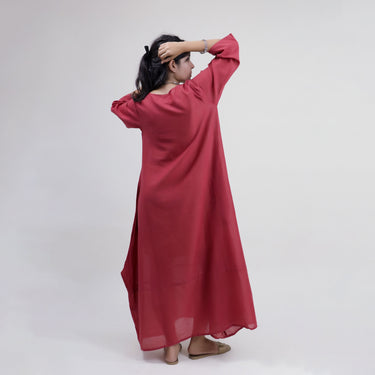 maroon solid round neck women kaftan dress online