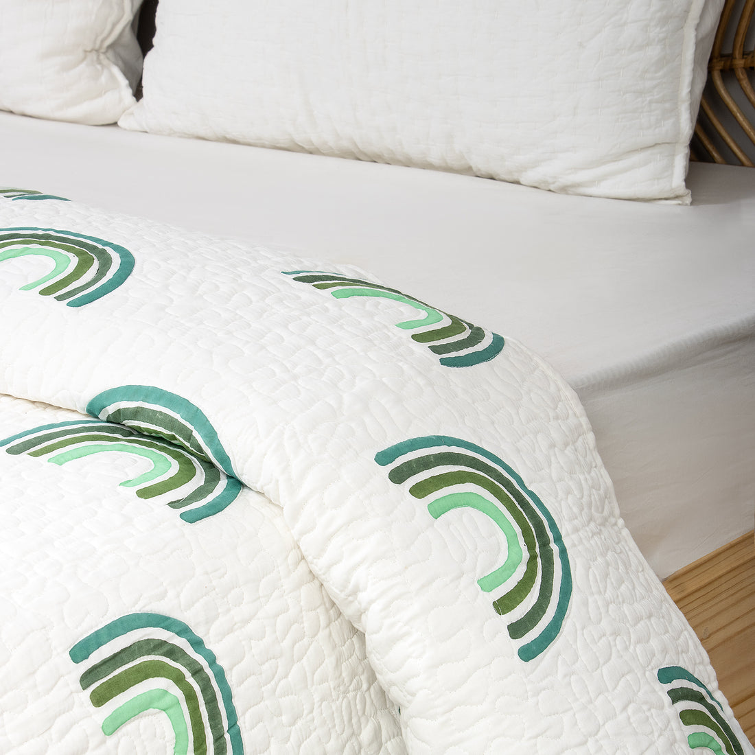 Sunrise Design Soft Cotton Machine Quilts Sets Online
