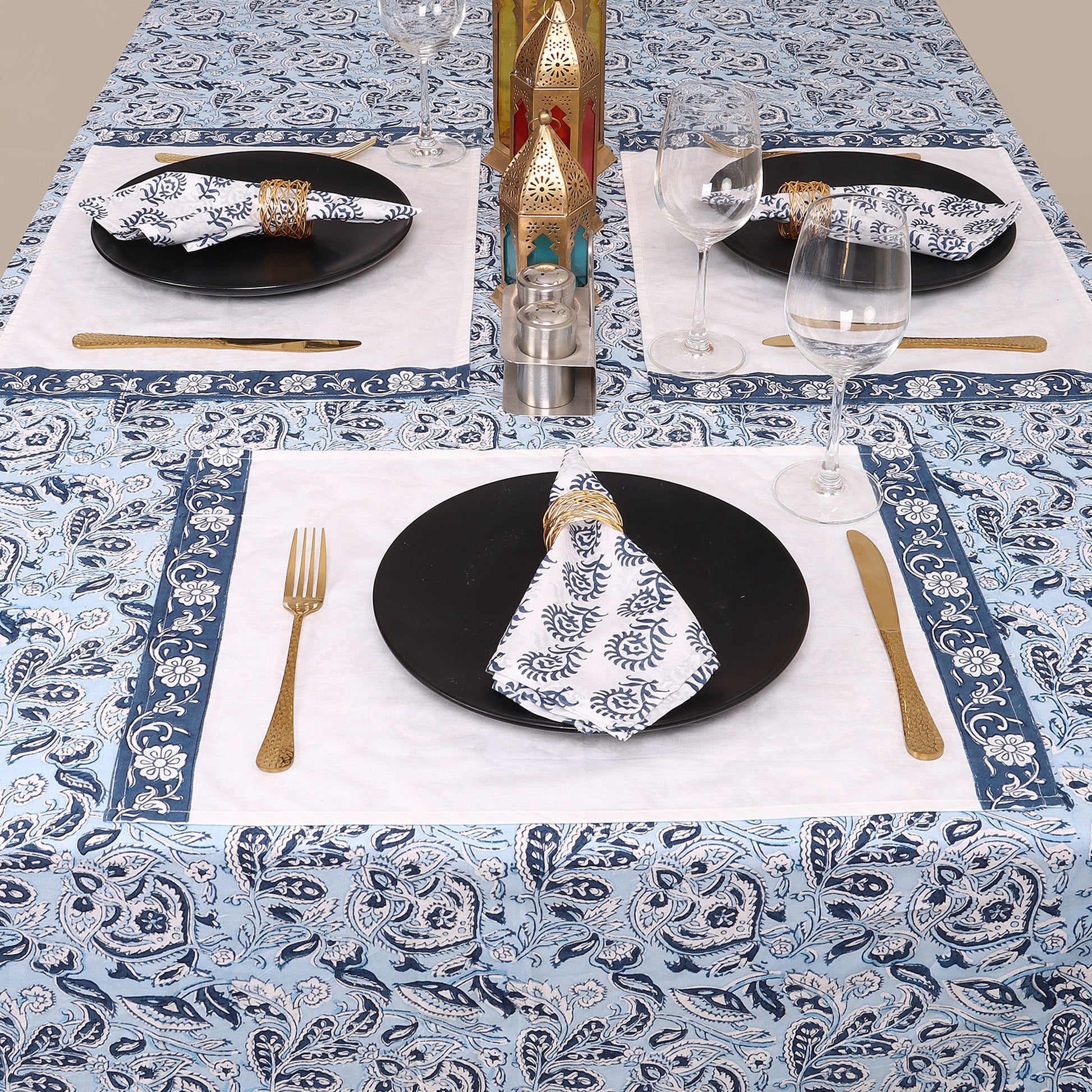 Blue Floral Print Cotton Table Cover 6 Seater