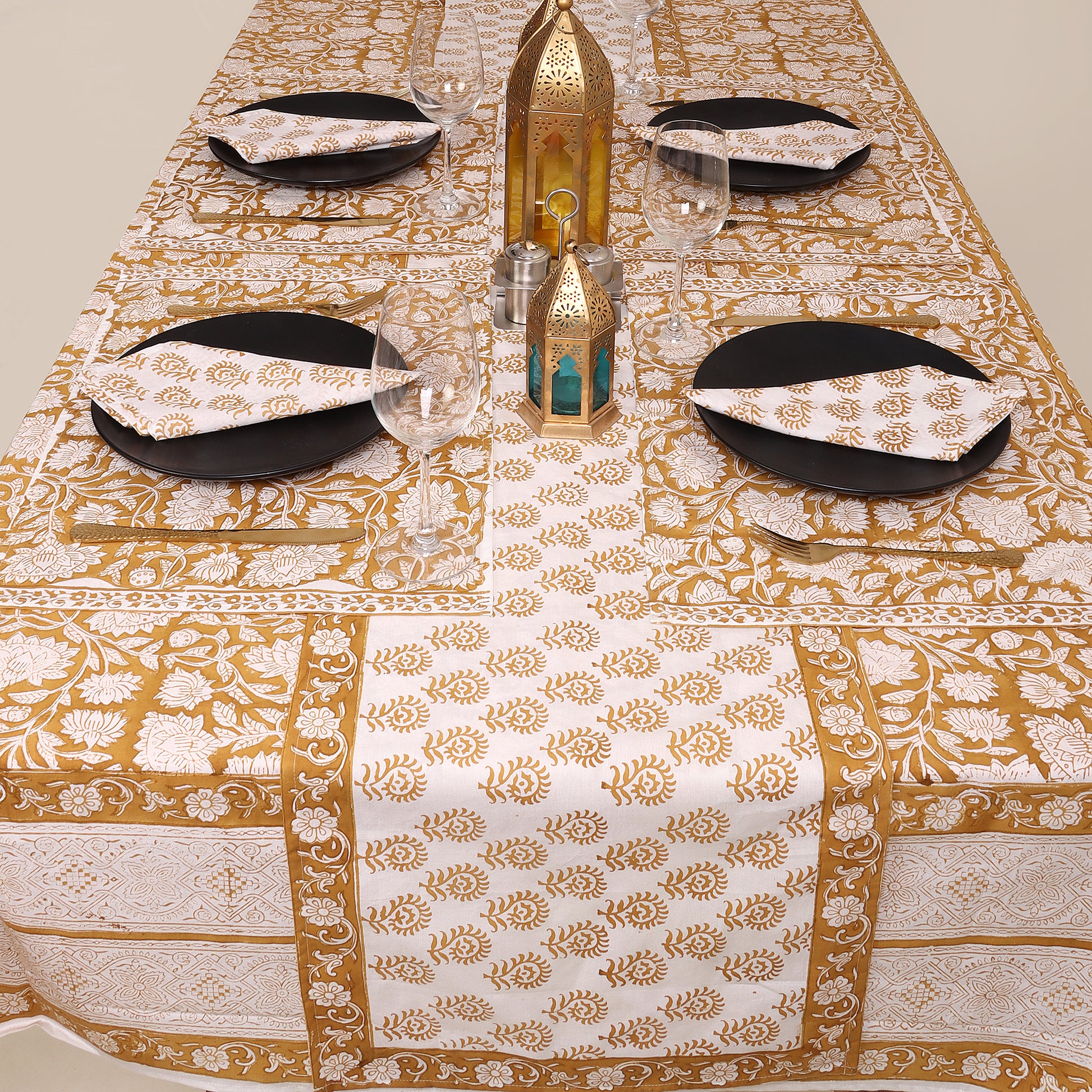 Brown Floral Print Pure Cotton Table Cover Online