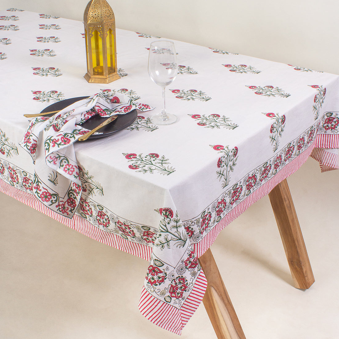 Boota Floral Block Print Cotton Modern Dining Table Cover Online