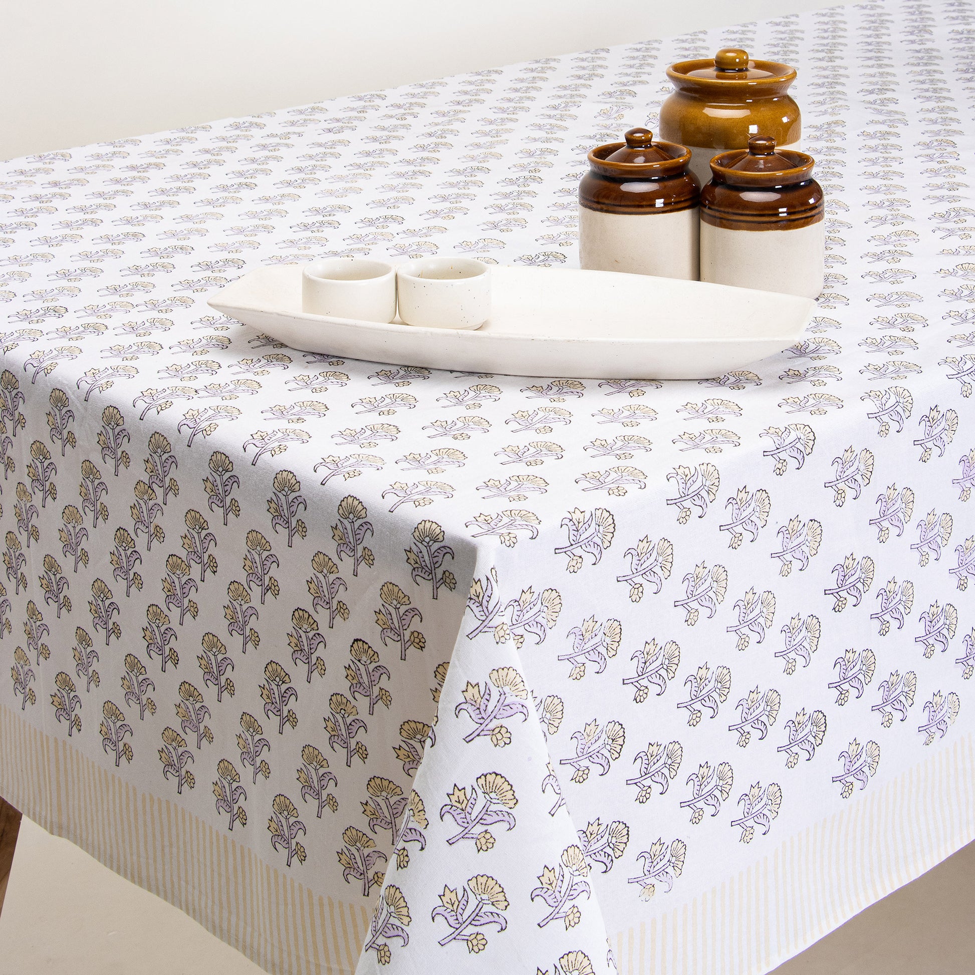 Booti Floral Block Printed Cotton Dining Cloth Online