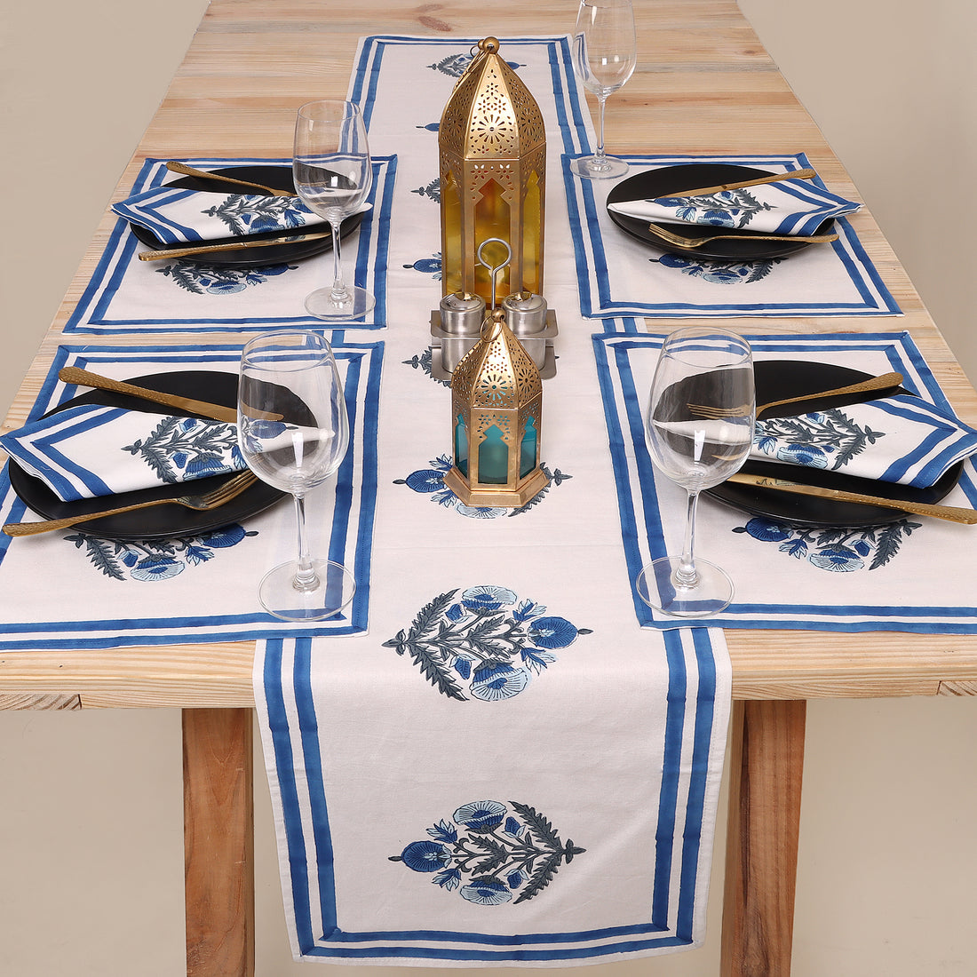 Block Boota Floral Printed Cotton Table Runner Online