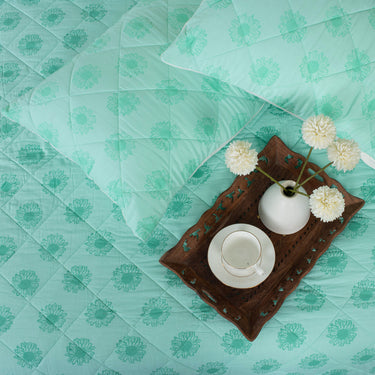 Reversible Hand Block Floral Printed Machine Winter Quilt