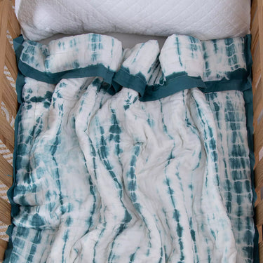 Stylish Tie Dye Cotton Reversible Jaipuri Baby Quilt