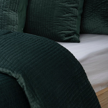 Handmade Luxury Green Soft Velvet Blanket Online